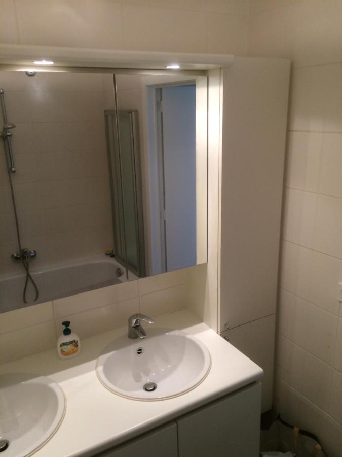Prive-Kamer Centrum Oostende Met Eigen Badkamer/Wc Exterior foto