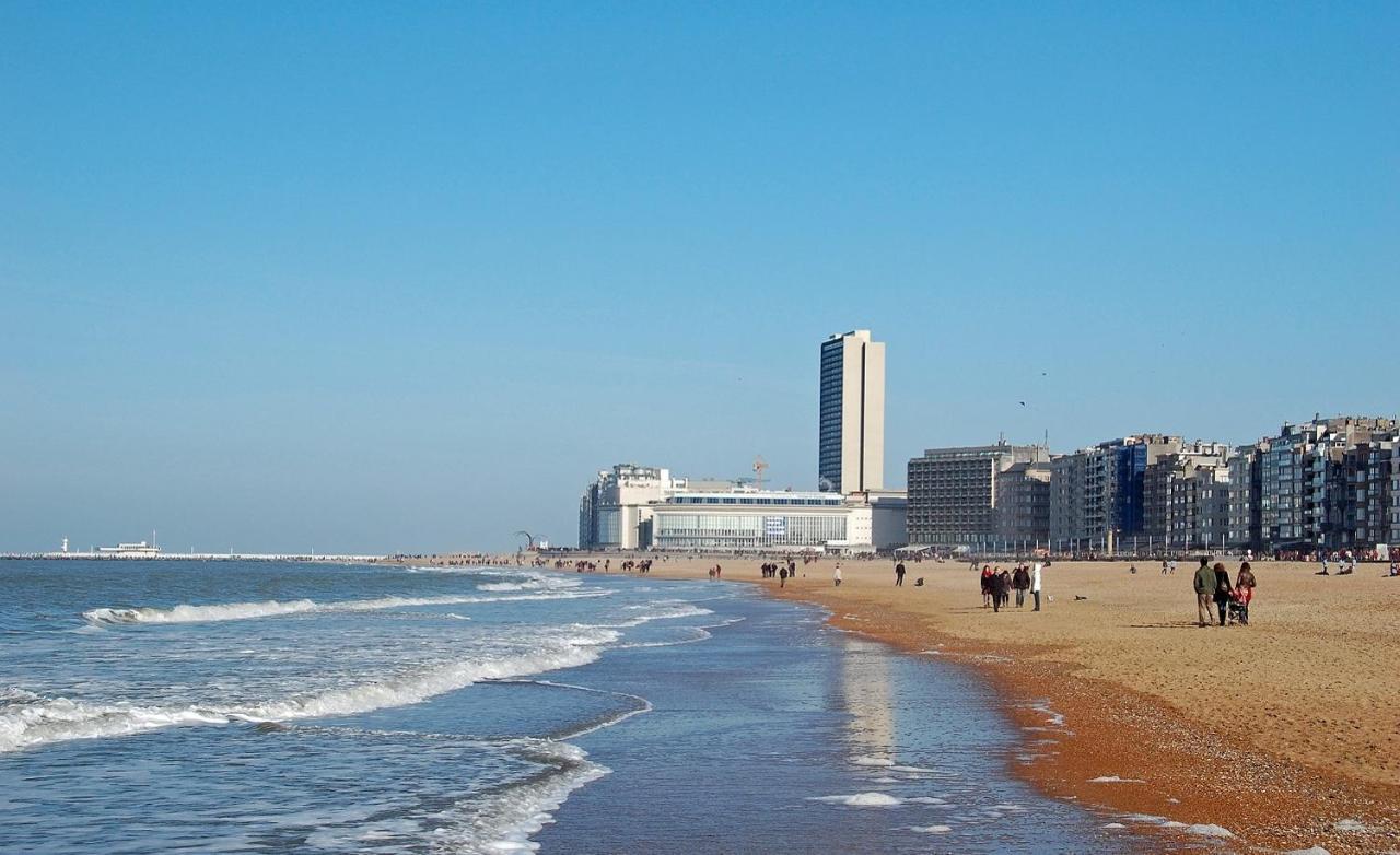 Prive-Kamer Centrum Oostende Met Eigen Badkamer/Wc Exterior foto
